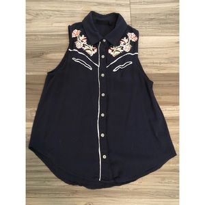 Women’s Small Dark Blue Sleeveless Western Shirt
